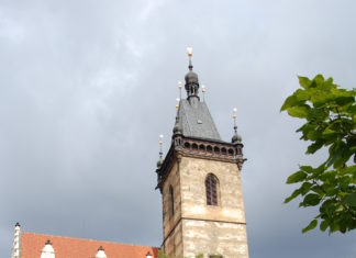Výlet na ochoz věže pražské Novoměstské radnice