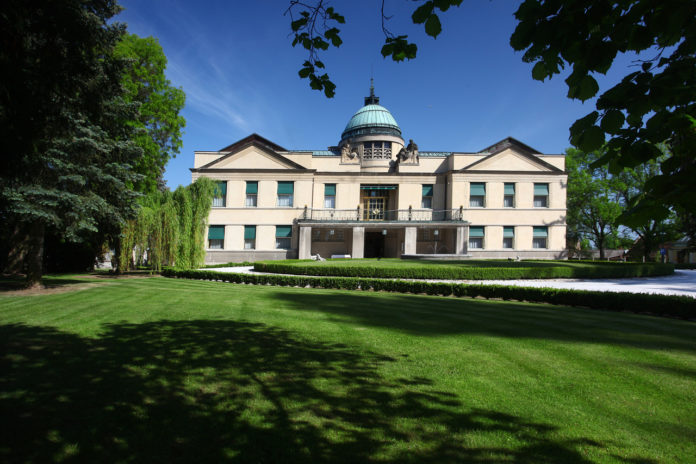 Chateau Kotěra (1)