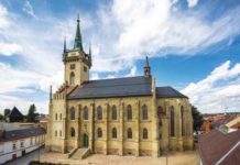 Kostel sv. Jakuba v Poličce – nejen na věž a do světničky B. Martinů, ale i ke krovům!