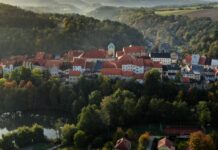 Starobylé město Úštěk