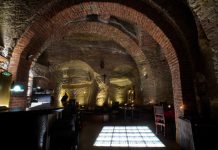 Strahovská knihovna i klášterní restaurace s věhlasnou historií